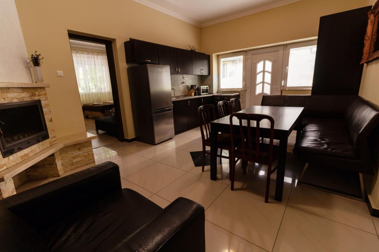 Bella Villa Siofok Bagian luar foto