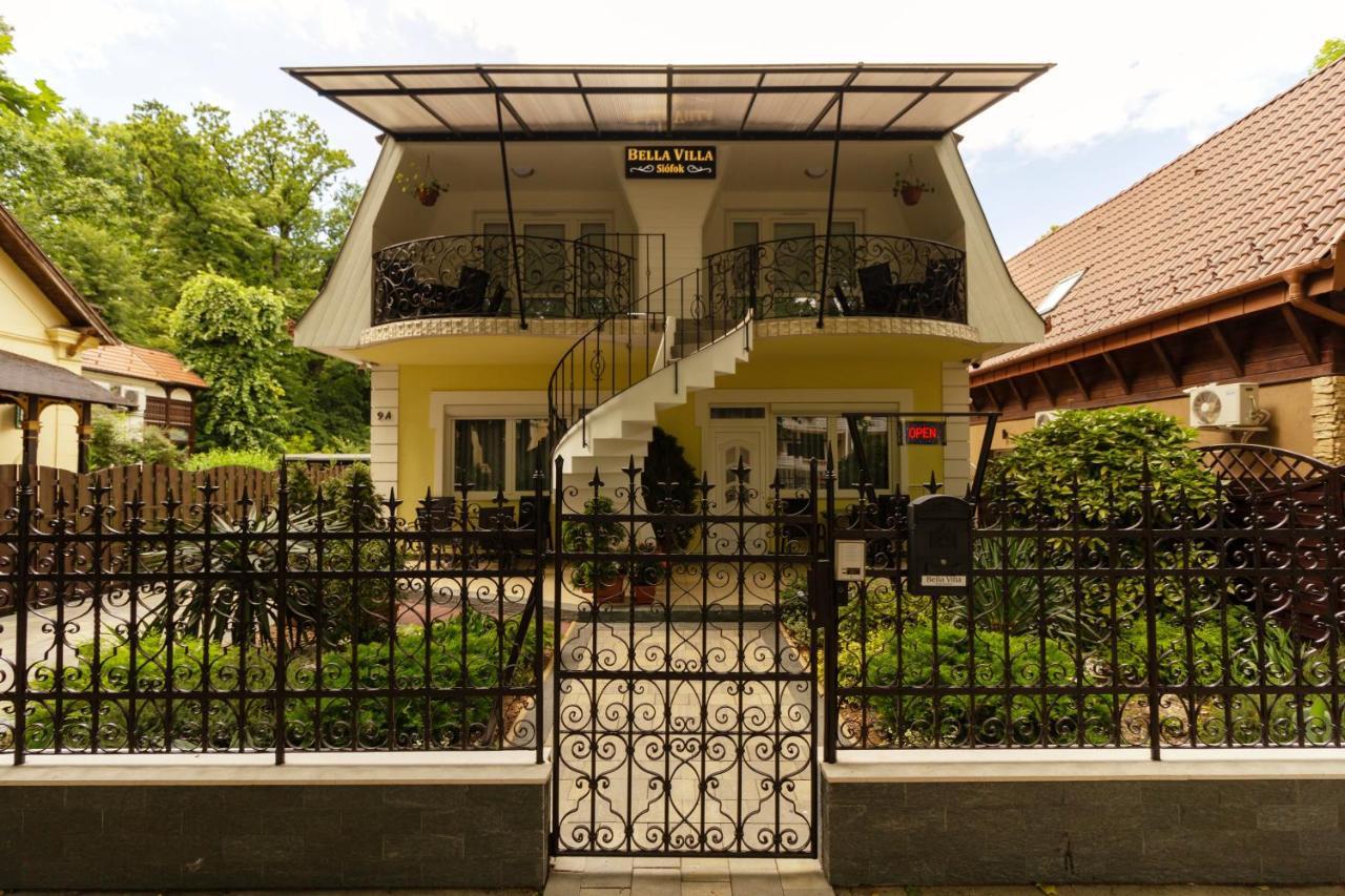 Bella Villa Siofok Bagian luar foto
