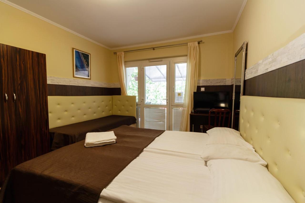 Bella Villa Siofok Bagian luar foto