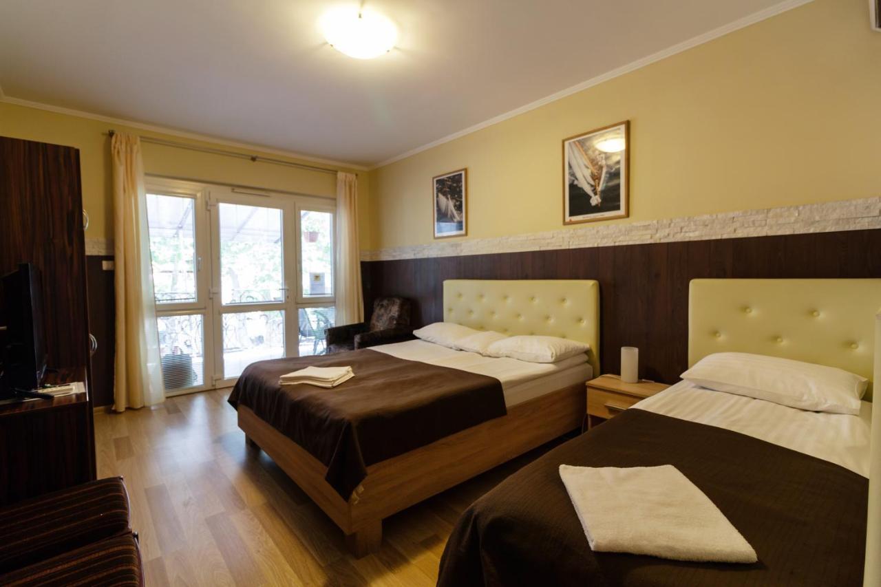 Bella Villa Siofok Bagian luar foto