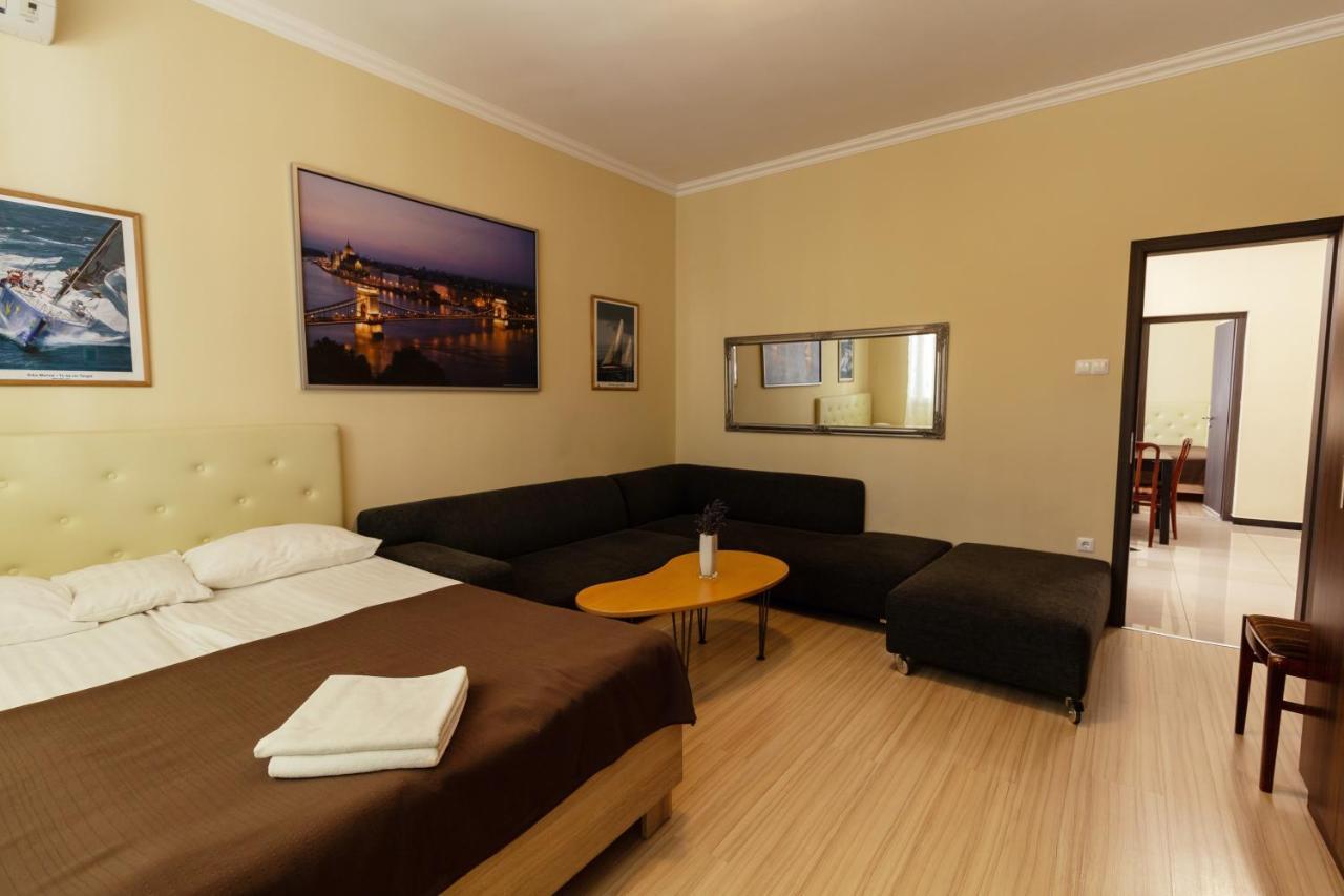 Bella Villa Siofok Bagian luar foto