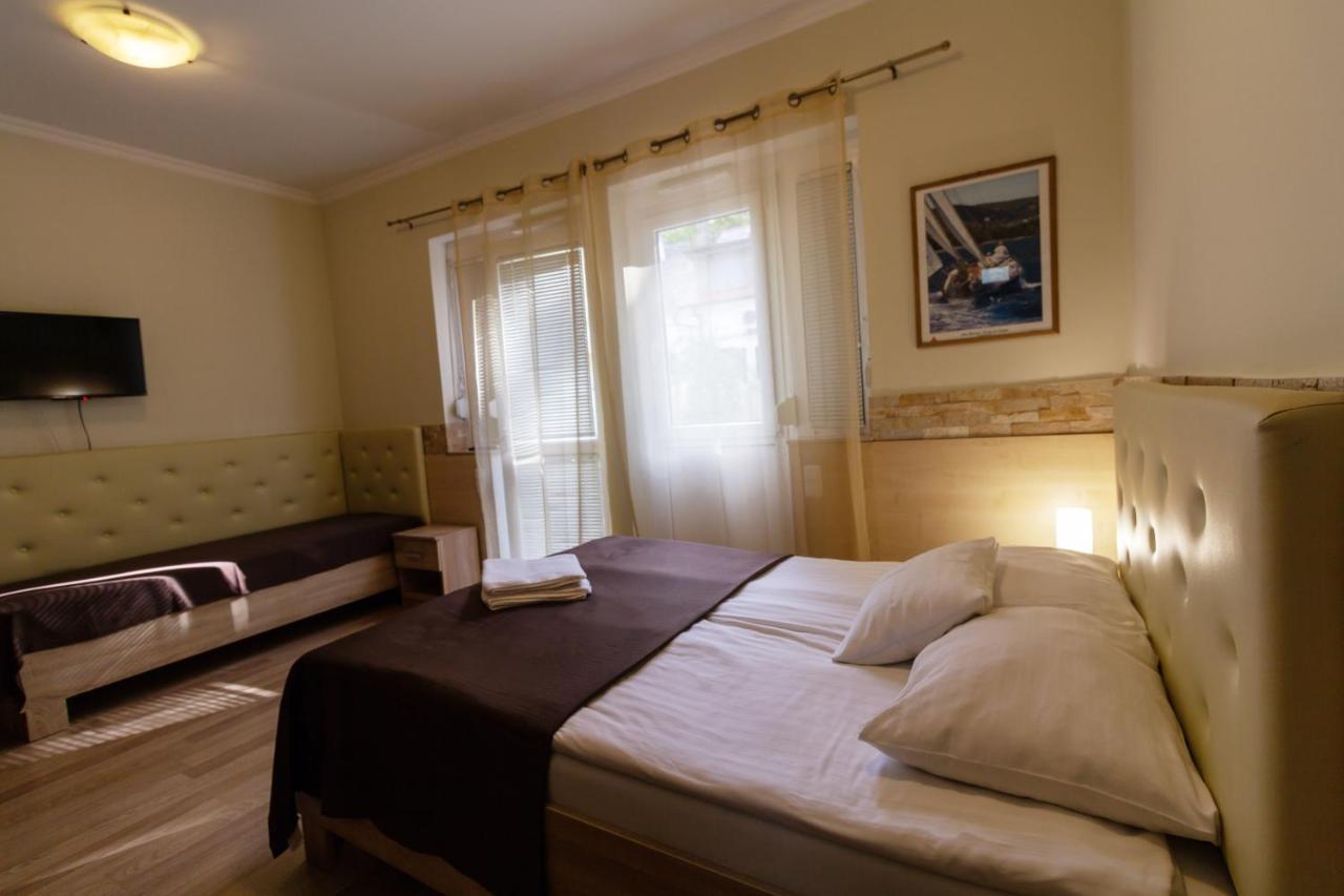 Bella Villa Siofok Bagian luar foto