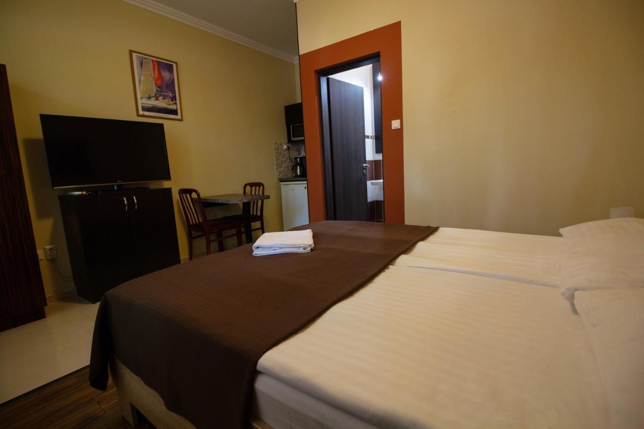 Bella Villa Siofok Bagian luar foto