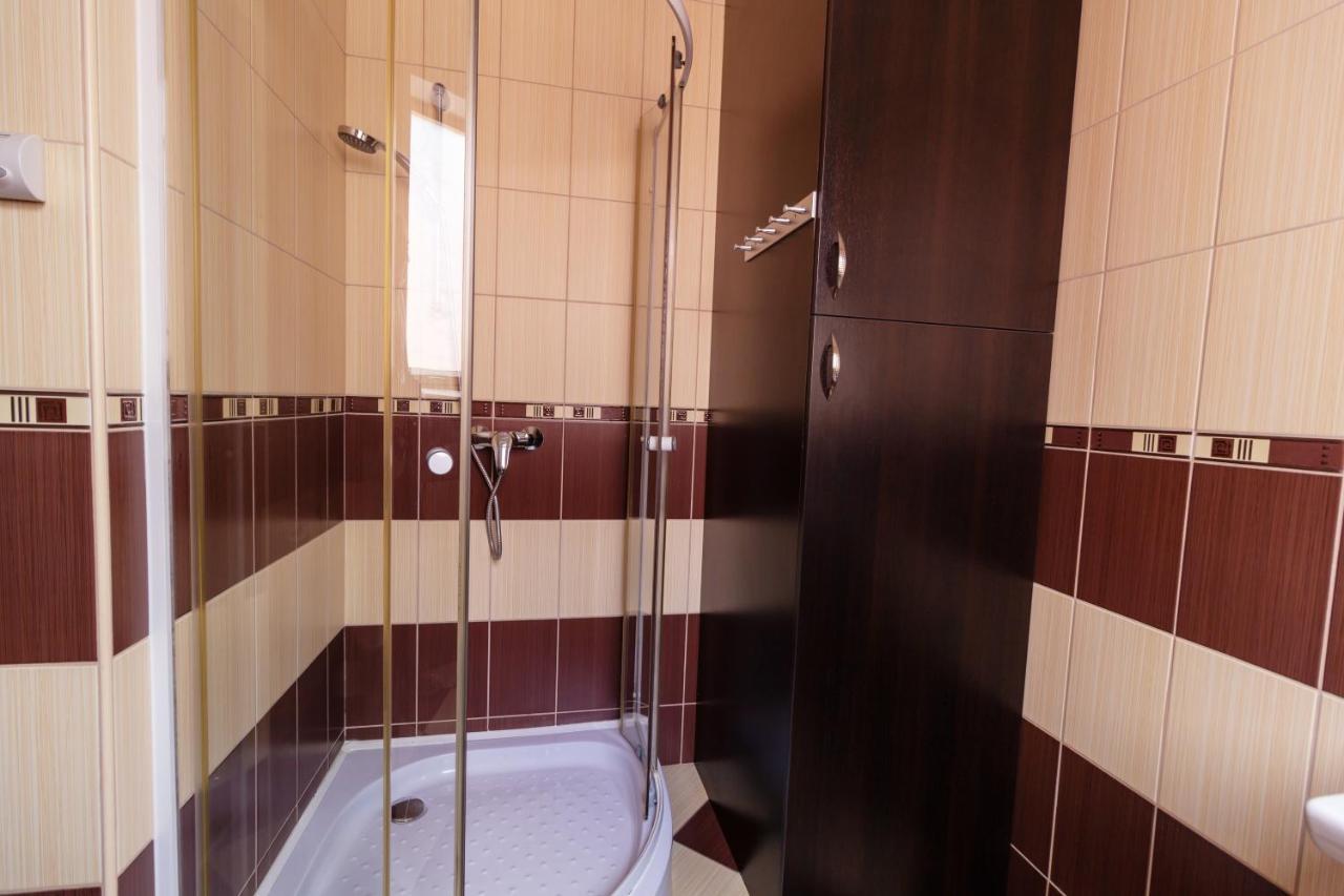 Bella Villa Siofok Bagian luar foto