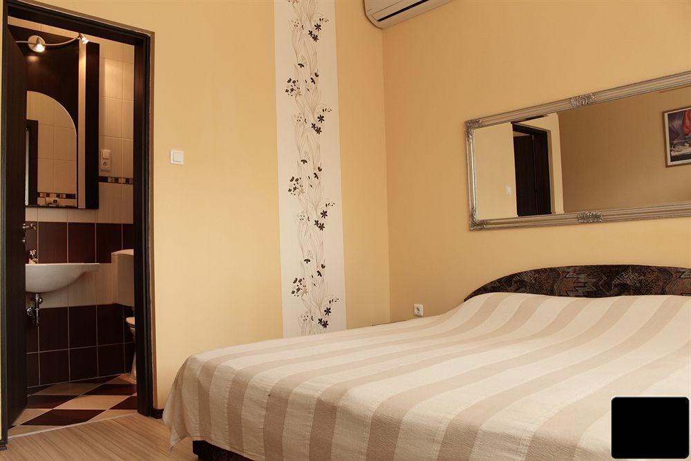 Bella Villa Siofok Bagian luar foto